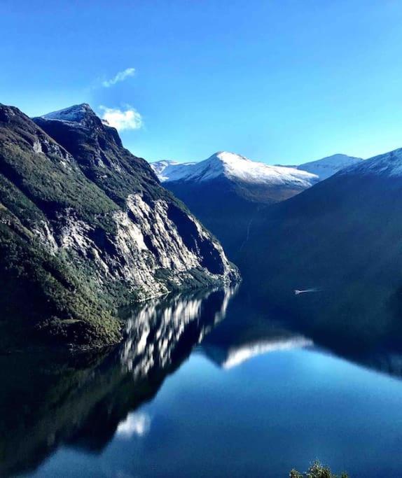 Lovise Mountain Apartment Stranda  Kültér fotó