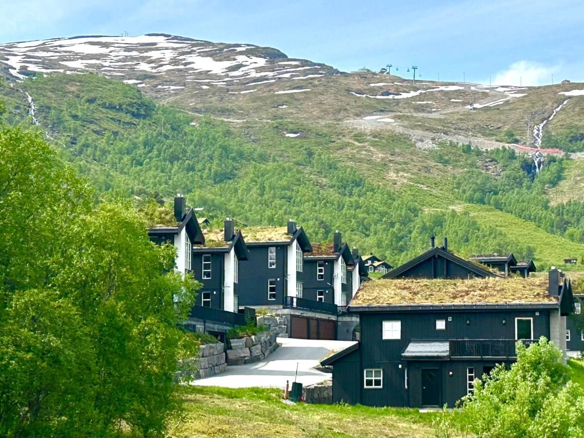 Lovise Mountain Apartment Stranda  Kültér fotó